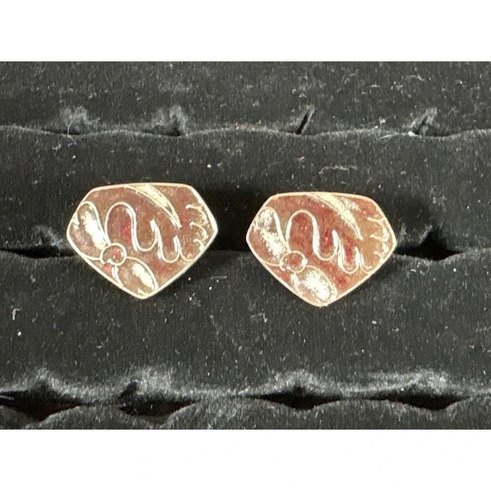 Vintage Silver Tone Reddish Brown Enamel Etched Floral Shield Cufflinks Toggle